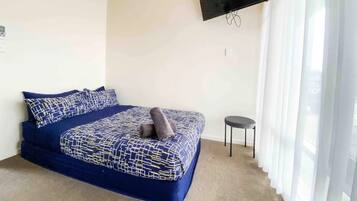 7 bedrooms