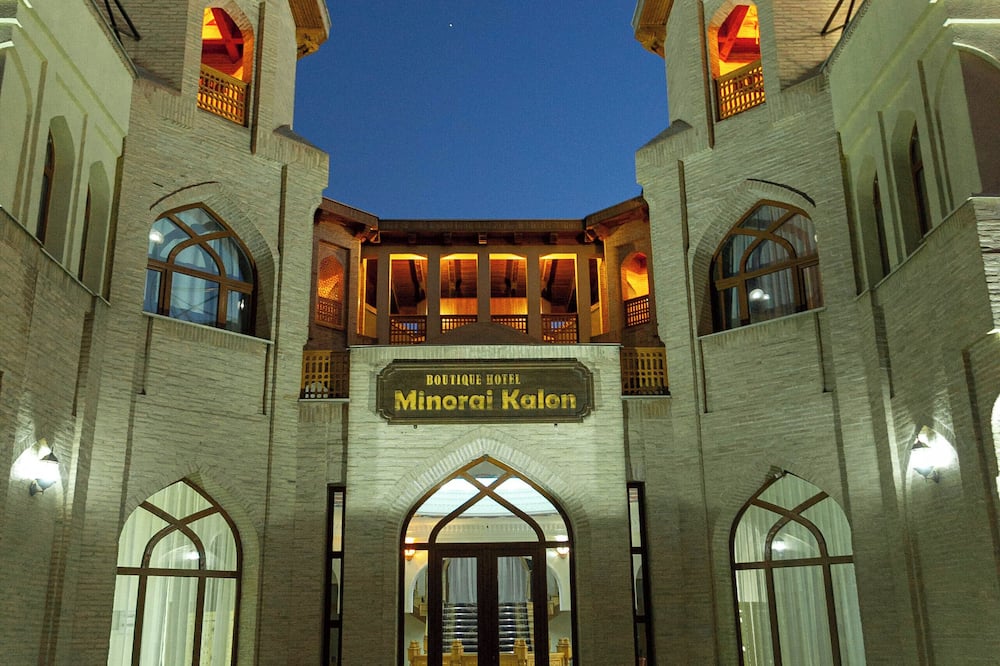 Minorai Kalon Hotel