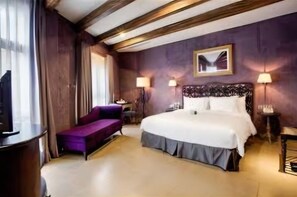 Single Room | Free WiFi