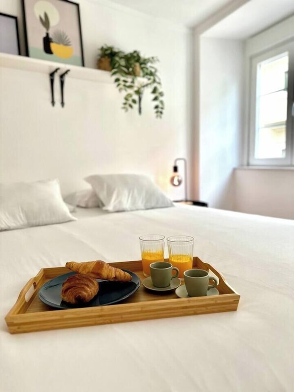 1 bedroom, WiFi, bed sheets