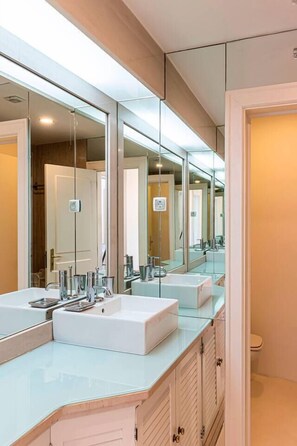 Asciugacapelli, asciugamani