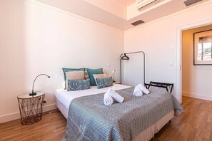 2 chambres, Wi-Fi, draps fournis