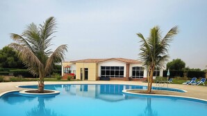 Lägenhet - 2 sovrum - tillgänglighetsanpassat - balkong | Pool