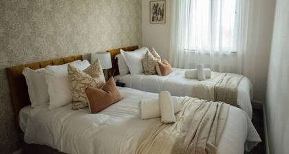 Greenfields House Ashford