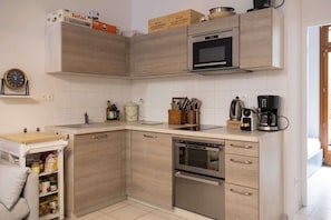 Apartment | Private kitchen