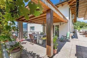 Outdoor dining - Gambarogno Vista Bella Apartments (Gambarogno)