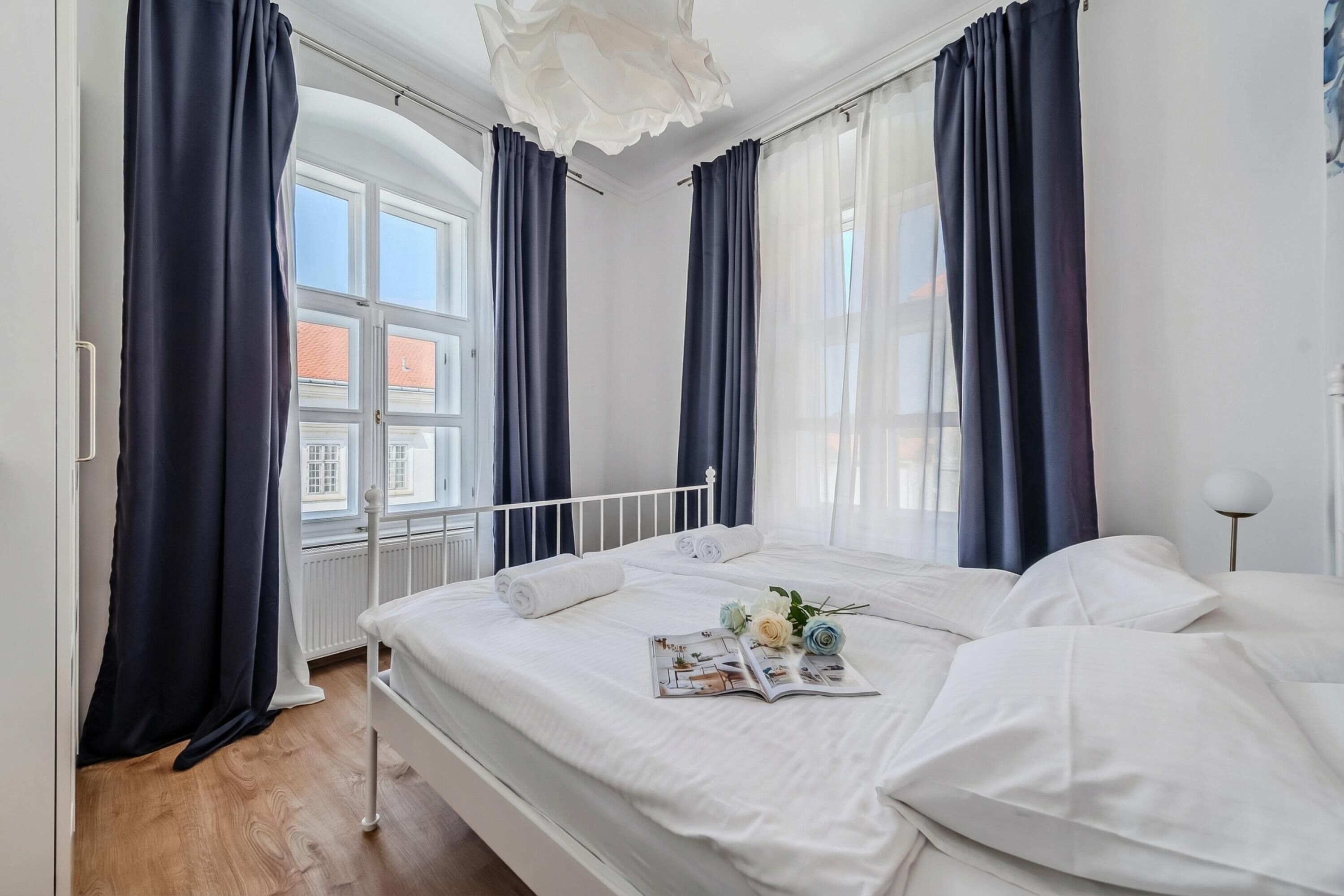 Family Apartment, Multiple Bedrooms (Old Town Heritage Suite 3) | 2 bedrooms, free WiFi, bed sheets