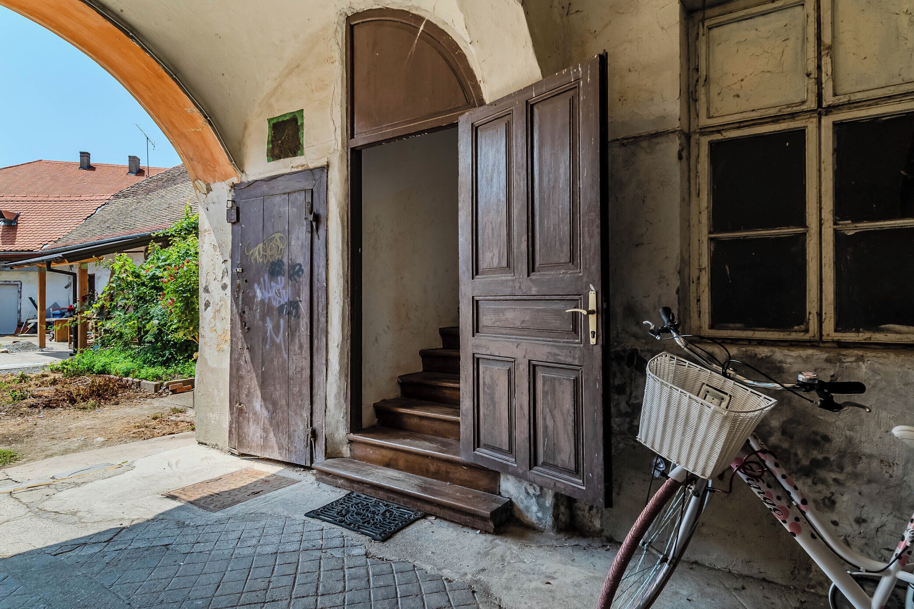 Family Apartment, Multiple Bedrooms (Old Town Heritage Suite 2) | Exterior detail