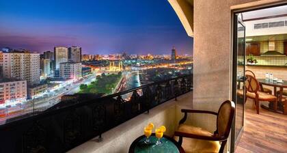 Relax in Style | Royal Tulip King Comfort