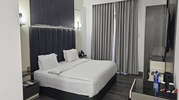 1 slaapkamer, een bureau