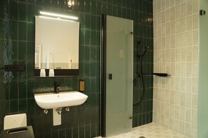 Bathroom - Herrenhaus Taucha Pension (Taucha)