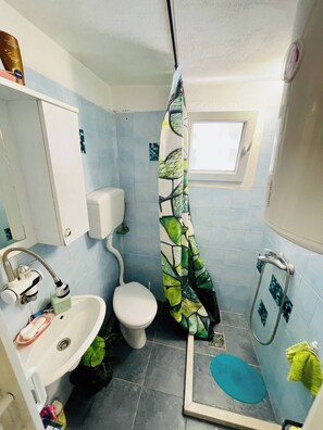 Doccia, asciugacapelli