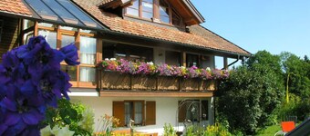 Appartement 'Linde' avec vue sur la montagne, terrasse partagée et Wi-Fi
