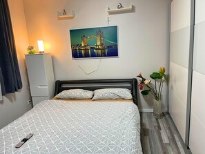 2 عدّة غرف نوم