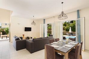 Dining - Olympios - Seven Springs Villas (Rhodes)