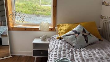 3 bedrooms, individually decorated, individually furnished, free WiFi