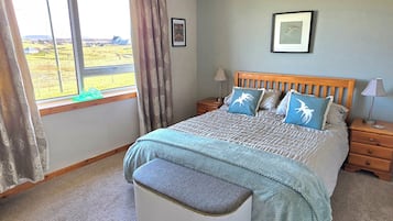 Cottage | 3 bedrooms, individually decorated, individually furnished, free WiFi