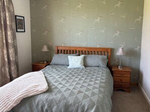 3 quartos, individualmente decorados, individualmente mobiliados