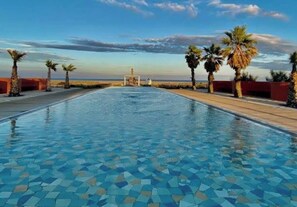 Pool - Charming beach house with private shaded terrace (Leucate)