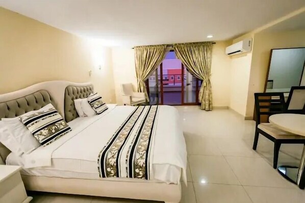 Economy Apartment, Balcony, City View