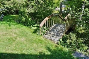 Cottage, 3 Bedrooms | Property grounds