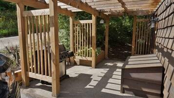 Cottage, 3 Bedrooms | Terrace/patio