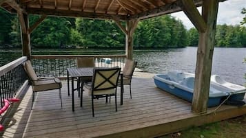 Cottage, 2 Bedrooms | Outdoor dining