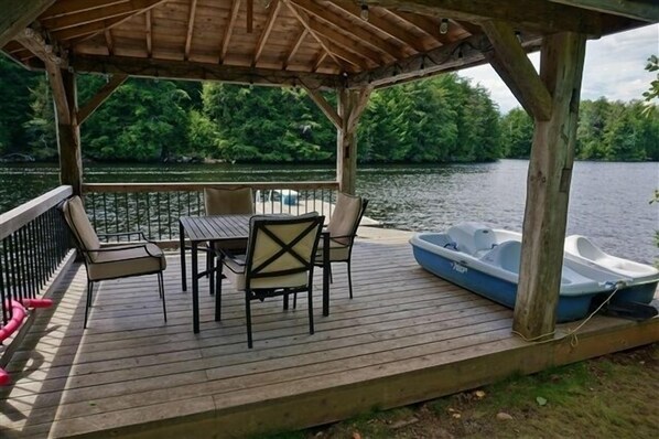 Cottage, 2 Bedrooms | Outdoor dining