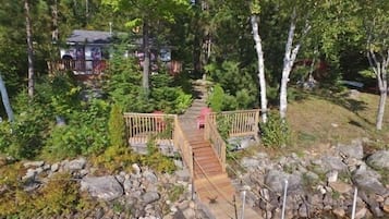 Cottage, 2 Bedrooms | Property grounds