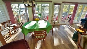 Cottage, 2 Bedrooms | Tempat makan