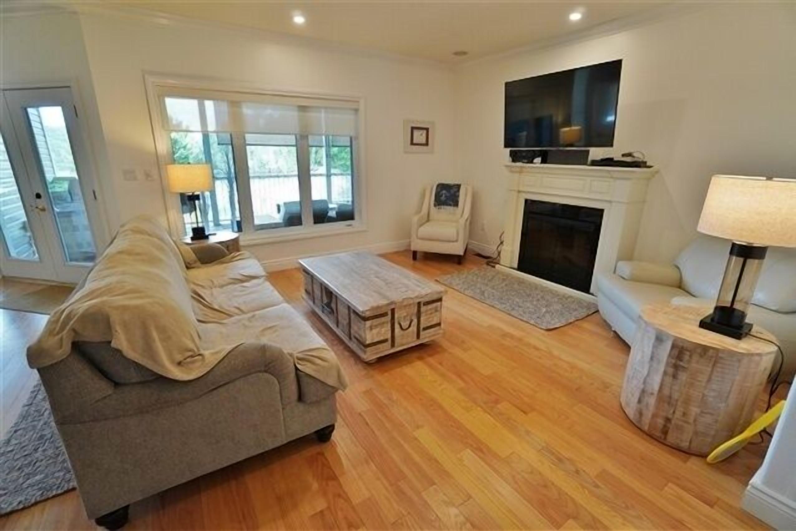 Cottage, 4 Bedrooms | Living area