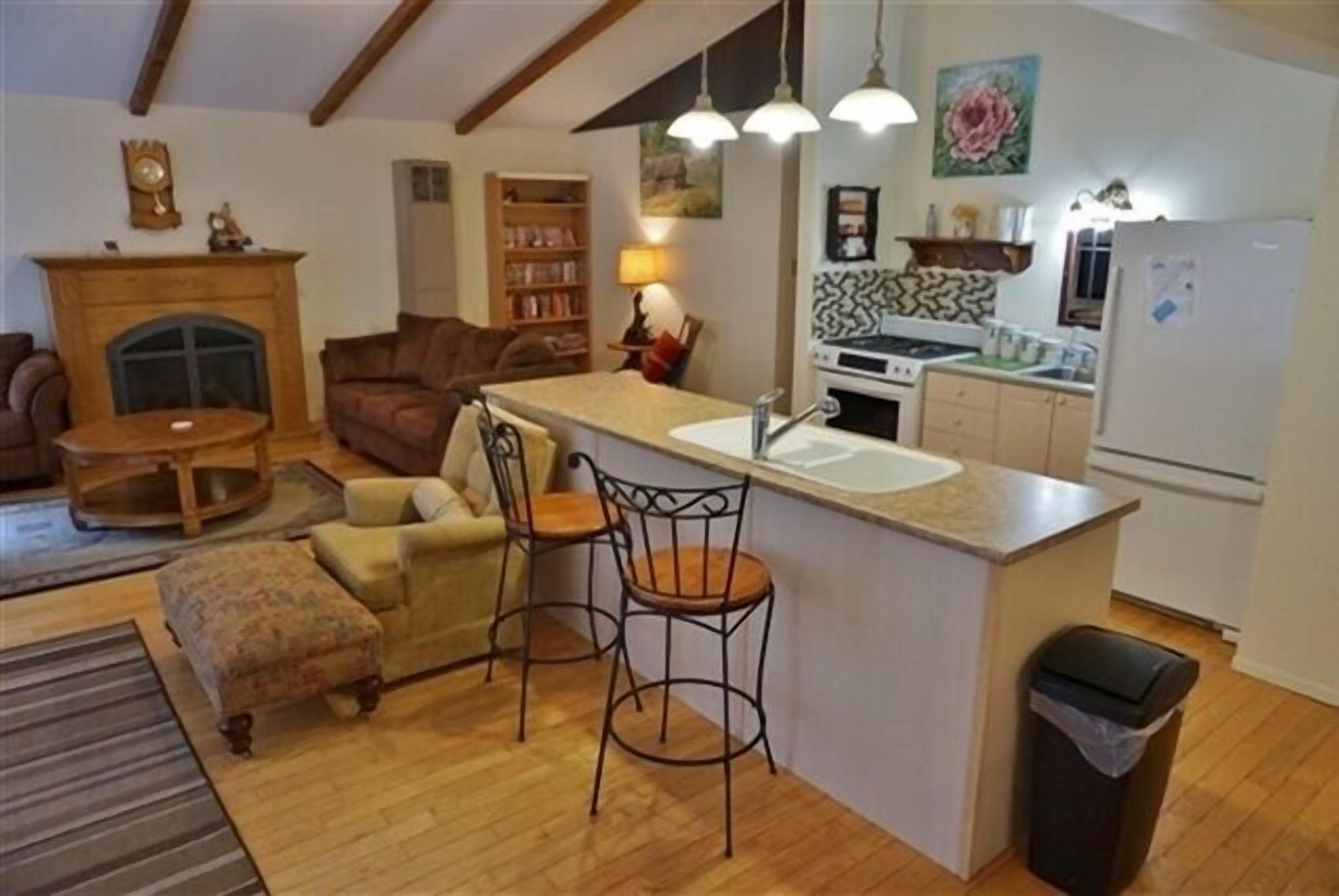 Cottage, 3 Bedrooms | Interior