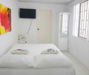 1 bedroom, WiFi - Apartment in the CENTER, 5 minutes walk from the beach! (San Andrés)
