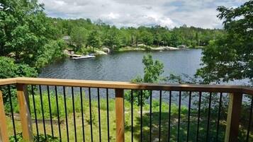 Cottage, 4 Bedrooms | Property grounds