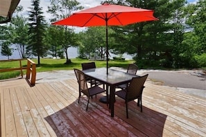 Cottage, 4 Bedrooms | Outdoor dining