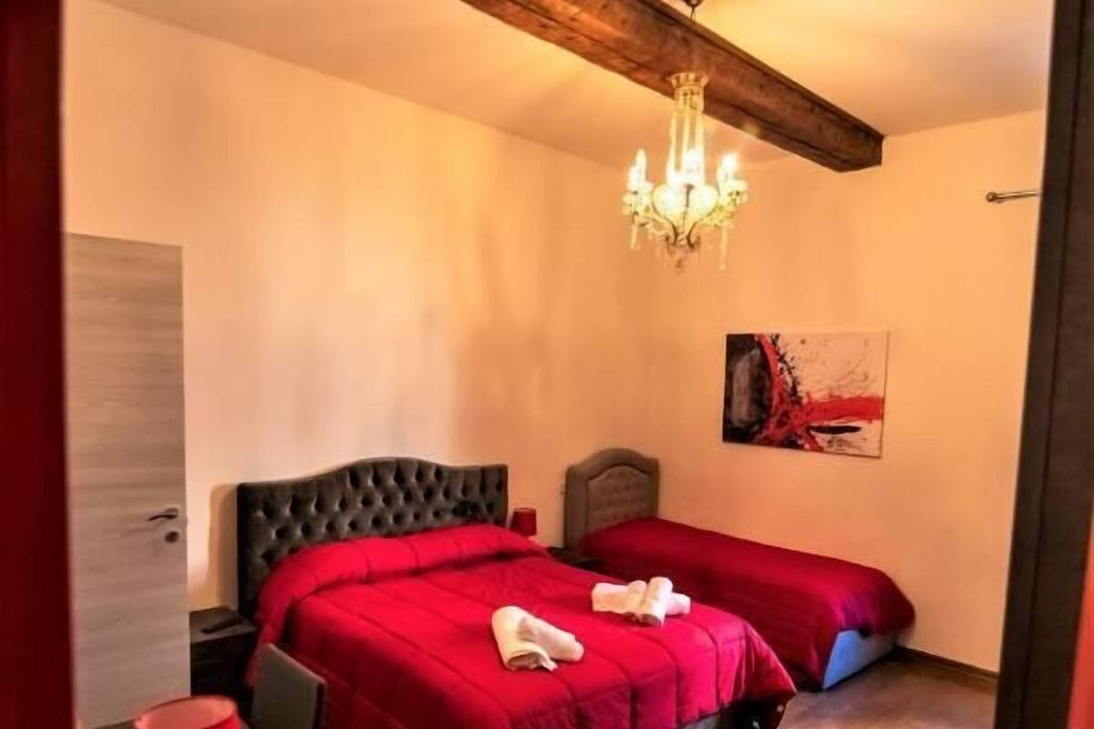 Habitación triple clásica | Escritorio y wifi gratis