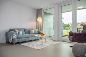 TV, stereo - Beachfront apartment for two people on the pier (Graal-Müritz)