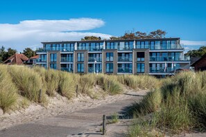 Exterior - Beachfront apartment for two people on the pier (Graal-Müritz)