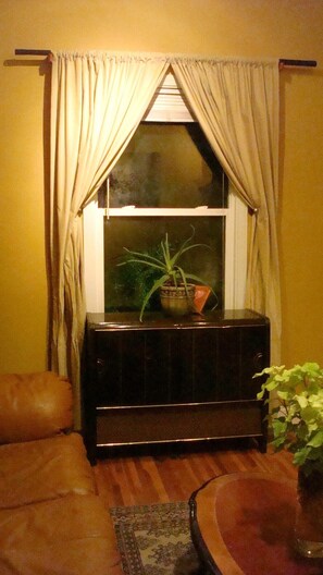 Interior - 4-bedroom condo in lovely San Jose with AC (San Jose)