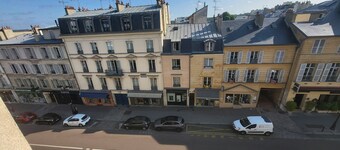 The little Versaillais