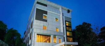 Hotel Hills Park Pathanamthitta