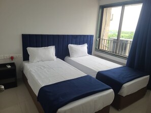 1 chambre, fer et planche à repasser, accès au Wi-Fi (inclus)