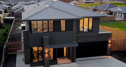 Casa Luma - Positioned for a relaxing beachside getaway