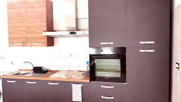 Microwave, oven, stovetop