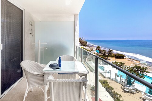 Oceanfront Gem w/ Balcony, Pool, Hot Tub & Carbon Beach Access | Bluewater Haven