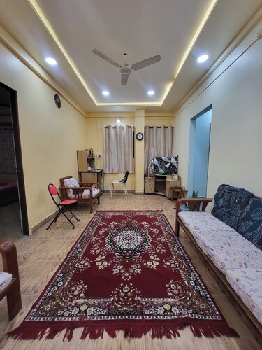 2 MIN walking distance to Sai Baba temple, Shirdi. 1BHK flat available for rent