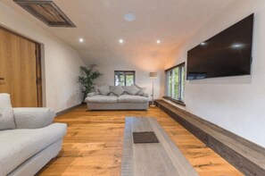 Imagen sin descripción, 2 de 7, botón