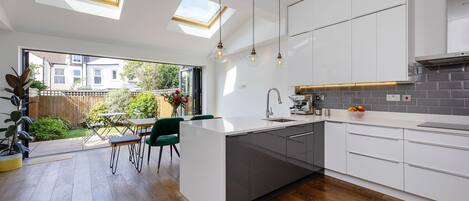 Fridge, microwave, dishwasher, toaster