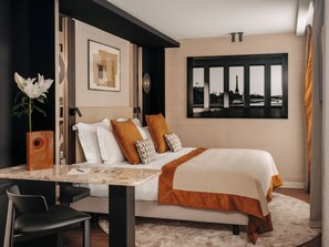 Chambre double prestige avec balcon - Accès gratuit au sauna et fitness | Premium-sengetøj, pengeskab på værelset, skrivebord