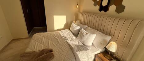 3 bedrooms, Internet